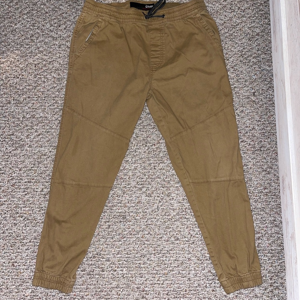 Plugg brand men’s khaki joggers